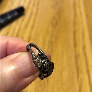 Black Ring with Rose